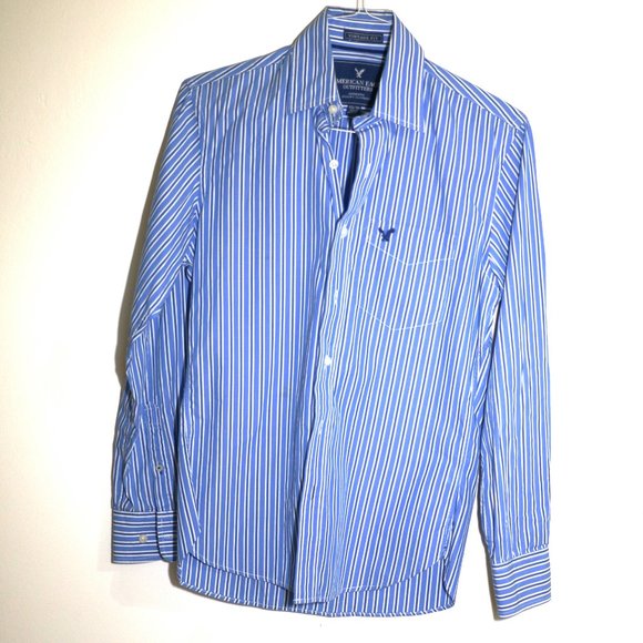 American Eagle Outfitters Other - American Eagle Outfitters blue/white stripe vintage fit dress shirt